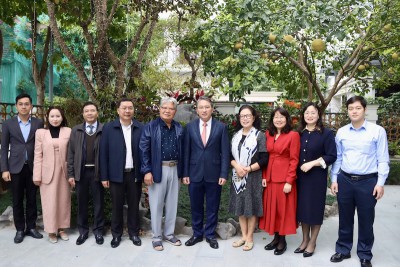 Lãnh đạo Bộ Tư pháp thăm, chúc Tết gia đình các đồng chí nguyên Lãnh đạo Bộ