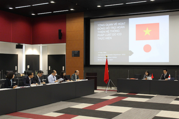 Thứ trưởng Bộ Tư pháp Phan Chí Hiếu cùng Đoàn công tác Việt Nam bắt đầu chuyến công tác tại Nhật Bản