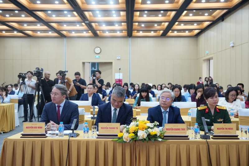 Long trọng ra mắt Quỹ hỗ trợ xây dựng chính sách, pháp luật