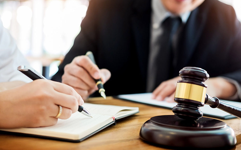 Tư vấn, hỗ trợ pháp lý về thuế cho phụ nữ khởi nghiệp, phát triển kinh doanh- Ảnh 8. Giải pháp thu hút đội ngũ tư vấn viên pháp luật hỗ trợ pháp lý cho doanh nghiệp nhỏ và vừa