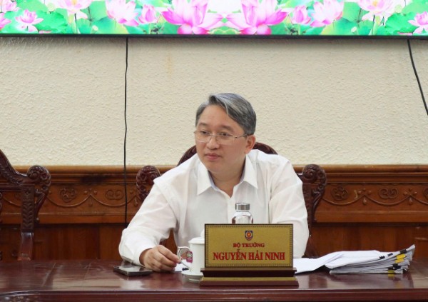 Nhiều cơ chế đặc thù, vượt trội để thu hút người giỏi làm luật sư công