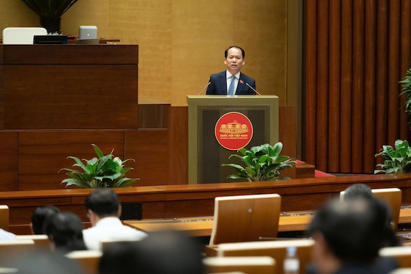 Bộ trưởng Bộ Tư pháp giải trình nhiều nội dung của 3 dự án luật quan trọng