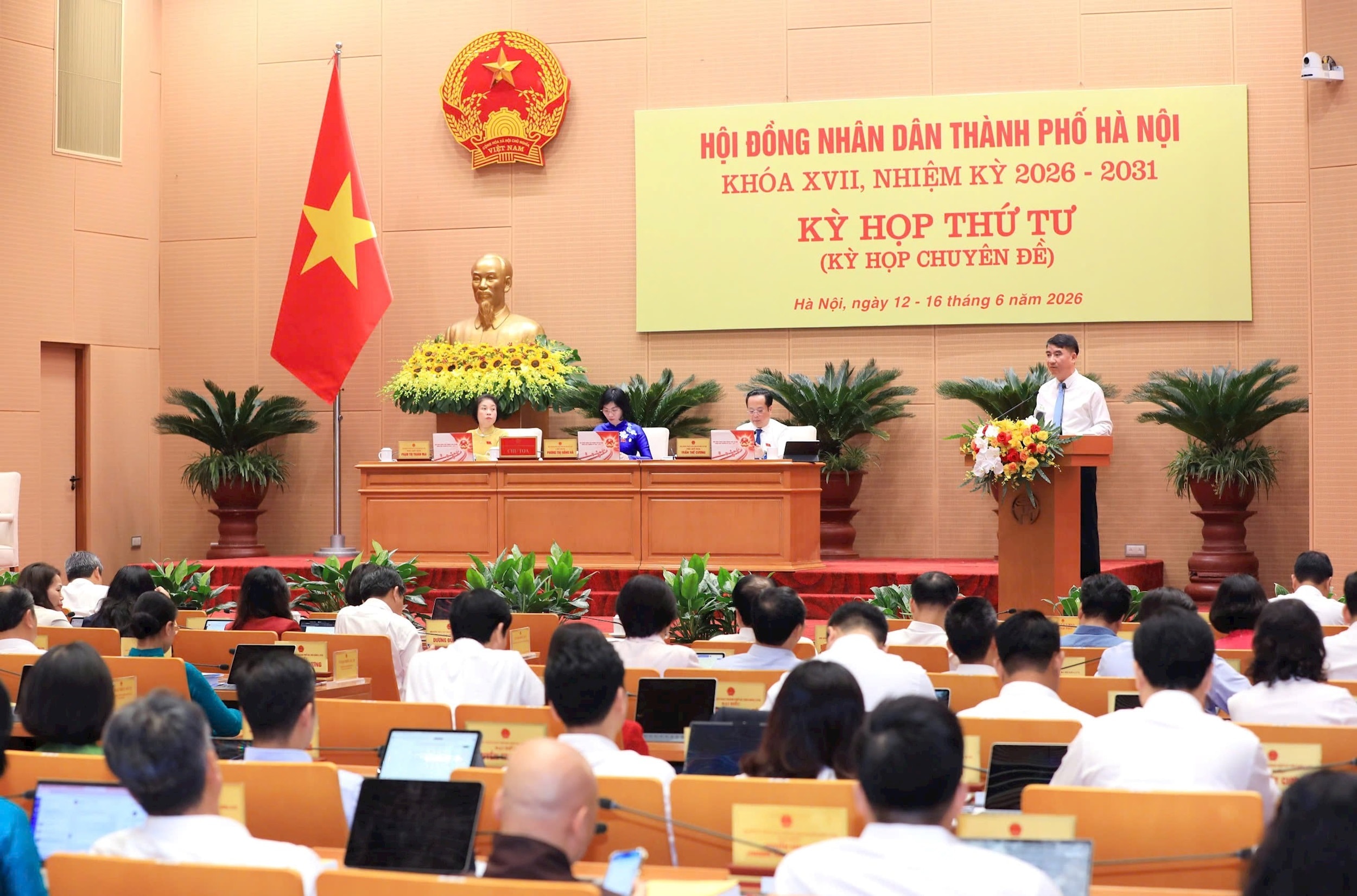 Hà Nội tăng mức phạt với 28 hành vi vi phạm trật tự đô thị