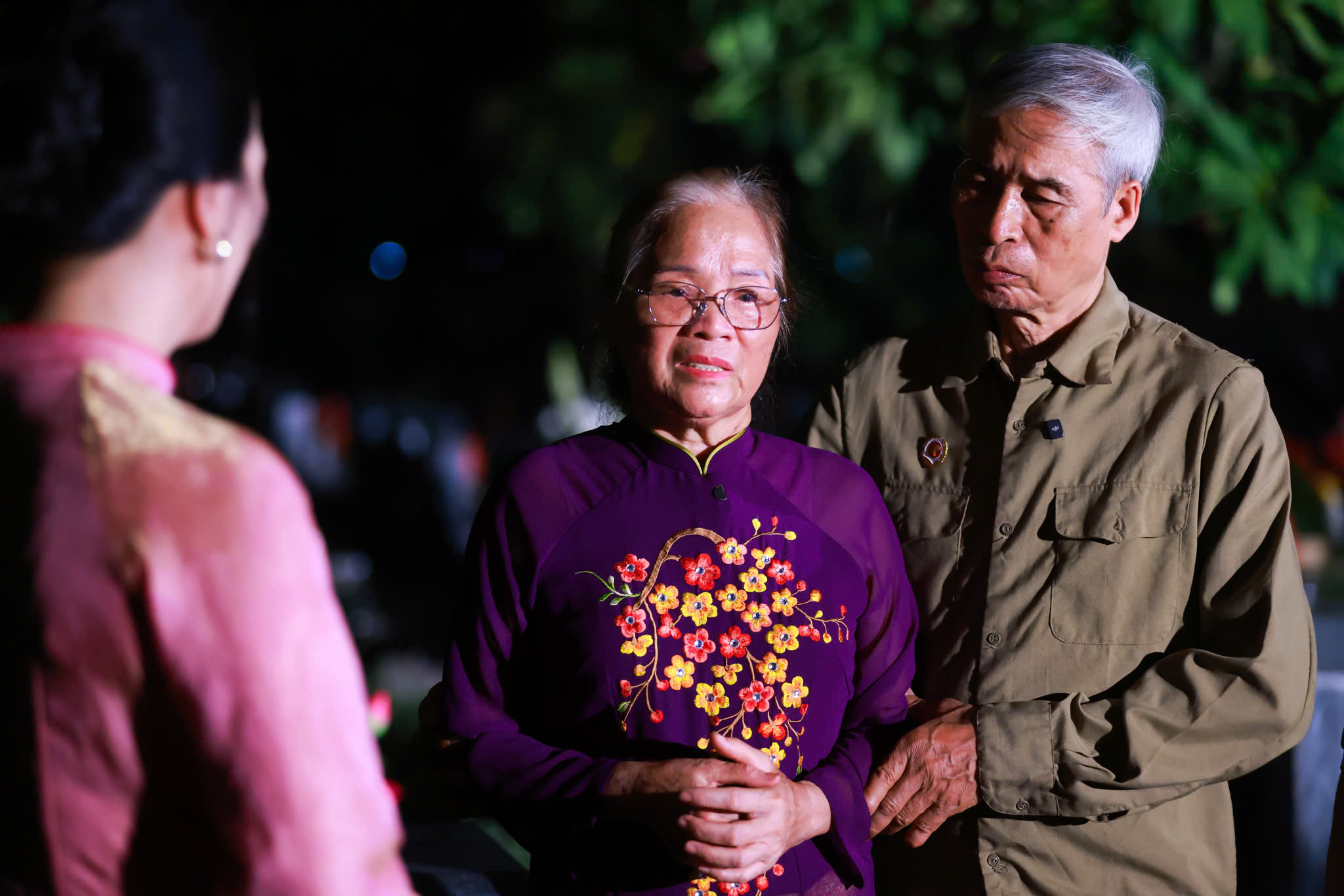 27-gia-dinh-ba-na1.jpg
