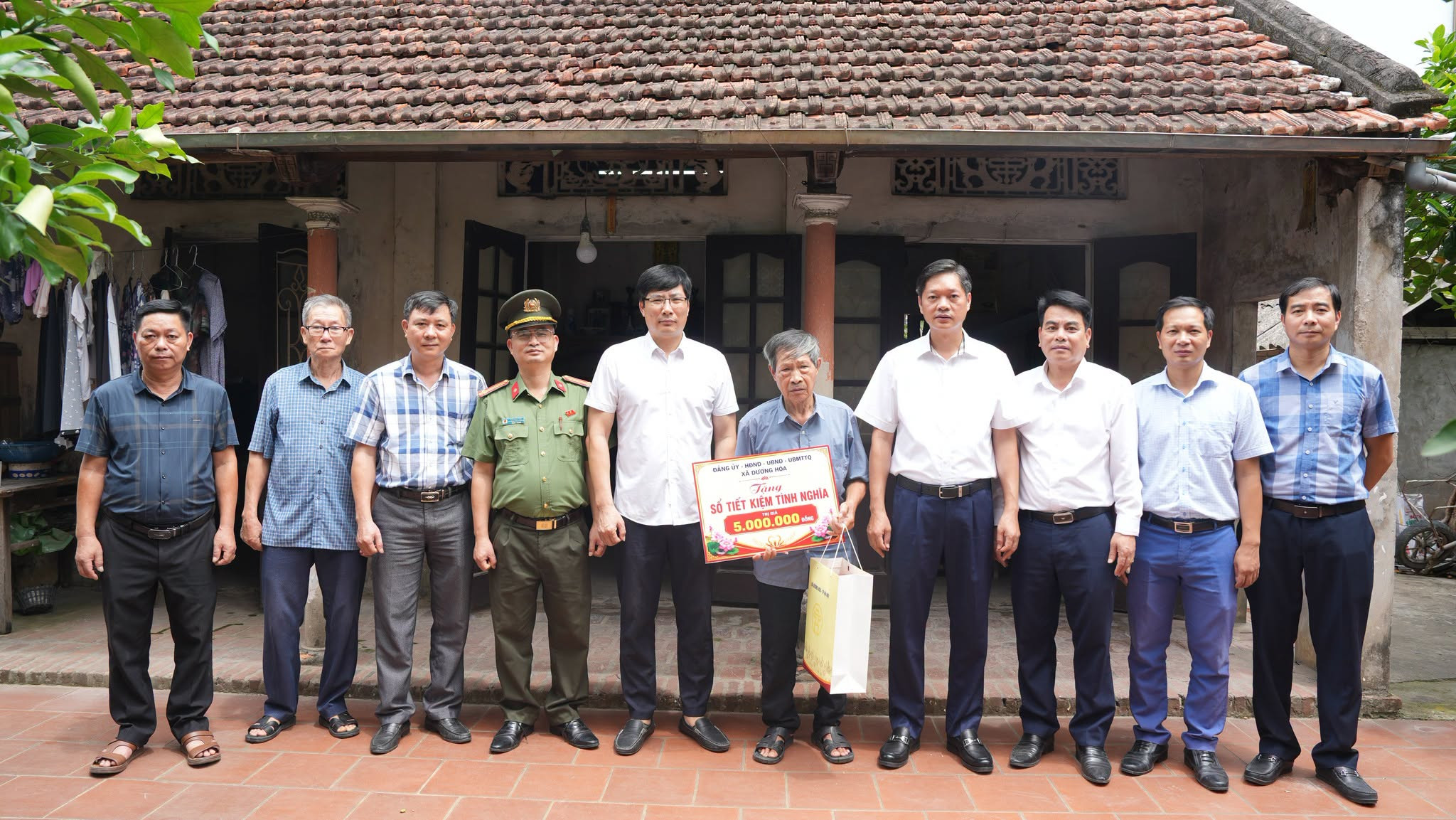 Nghĩa tình tháng Bảy