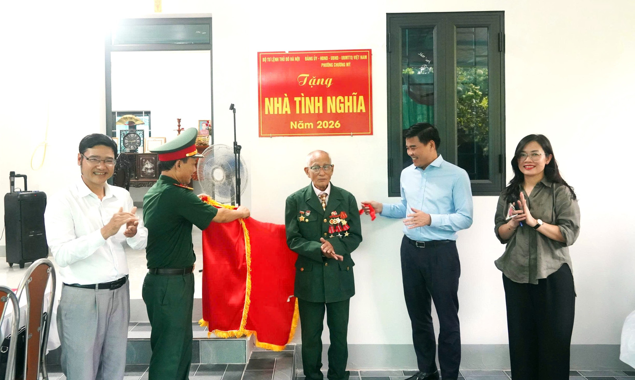 Chương Mỹ khánh thành nhà tình nghĩa tặng thương binh dịp 27-7