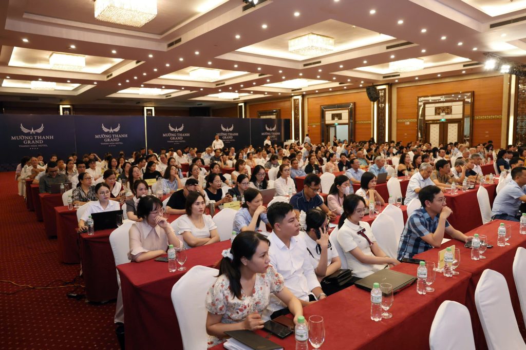 Đột phá chuyển đổi số: Gần 300 công chứng viên, nhân viên nghiệp vụ tham gia lớp bồi dưỡng nghiệp vụ năm 2026 tại tỉnh Thanh Hóa.