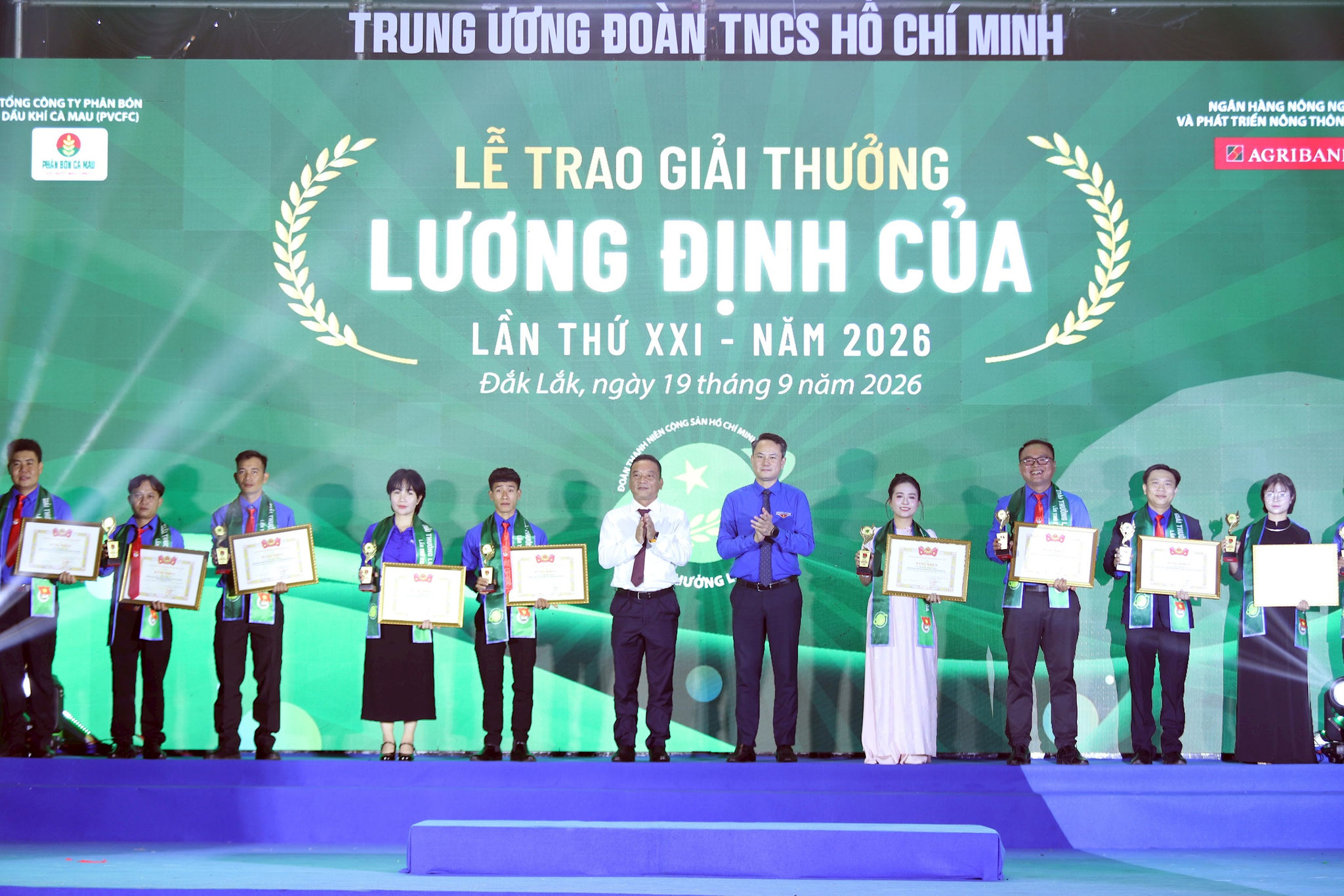 Vinh danh 30 nhà nông trẻ nhận Giải thưởng Lương Định Của
