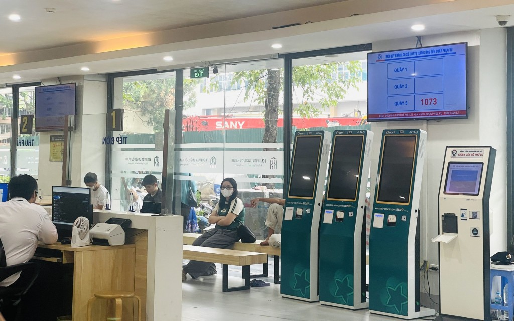 Chăm lo sức khỏe và bảo đảm an sinh cho người dân Thủ đô