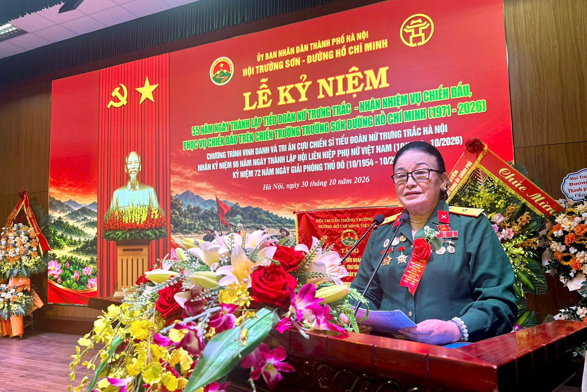 Xúc động Lễ kỷ niệm 55 năm Ngày thành lập Tiểu đoàn nữ Trưng Trắc