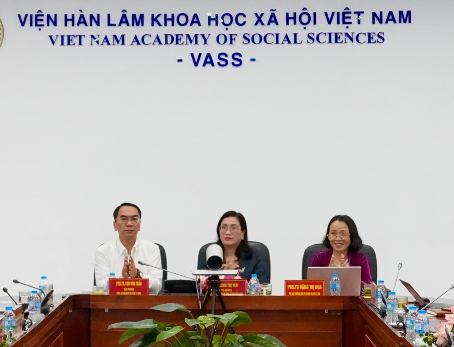 Xã hội học và tâm lý học trong kỷ nguyên AI: Nhận diện, đo lường, xây dựng chuẩn mực ứng xử phù hợp