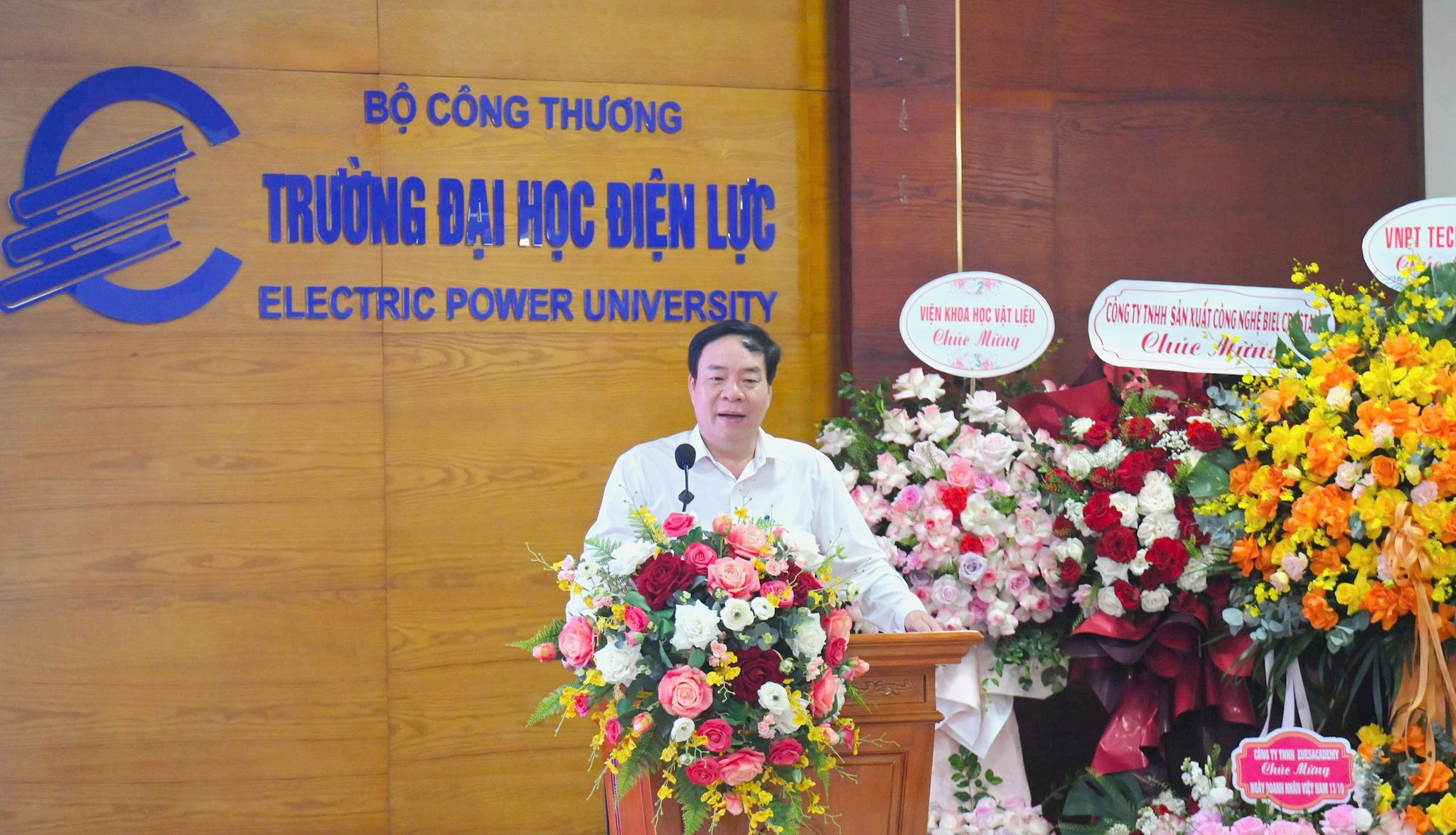 Trường Đại học Điện lực: Ra mắt Cổng thông tin việc làm, tăng cường kết nối sinh viên với doanh nghiệp